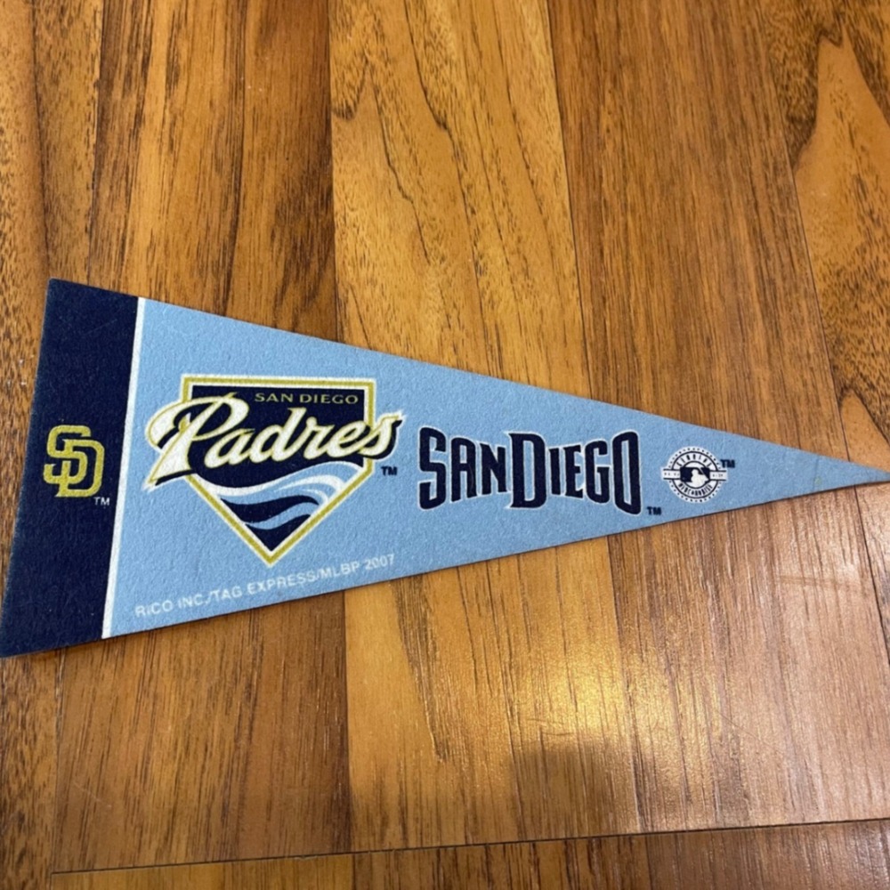 San Diego Padres Mini Pennant MLB 2007 Rico Tag Express Blue Felt Baseball Decor